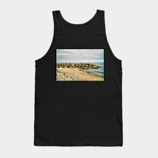 Coastal Scenery - Sandy Beach, Rocks, Pebbles and Ocean. Tank Top